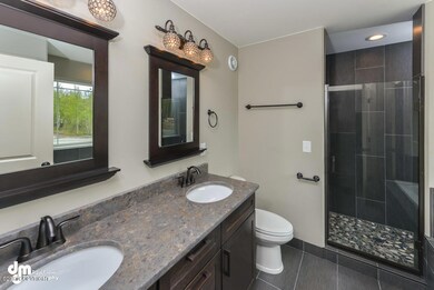 Master Bathroom-5233-SMALL