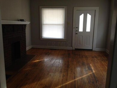 Living Room (1)