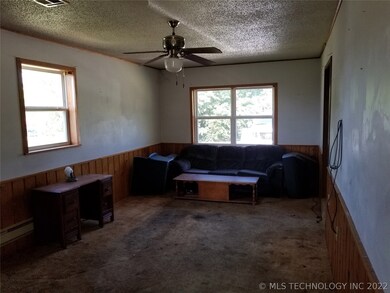 605 S 4th St, Eufaula, OK 74432 - photo 7