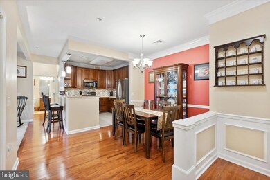 904 Creekside Dr unit B100, Brookhaven, PA 19015 - photo 3