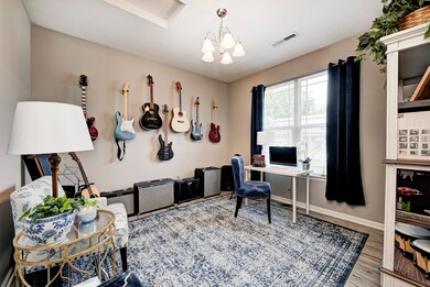 1630 Devonshire Ave, Avon, IN 46123 - photo 3