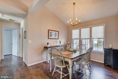 18 Monocacy Cir, Taneytown, MD 21787 - photo 6