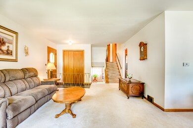 821 N Adele St, Elmhurst, IL 60126 - photo 7