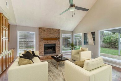 1522 Chestnut Ln, Richmond, TX 77469 - photo 2