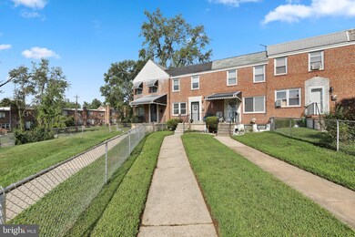 4457 Eldone Rd, Baltimore, MD 21229 - photo 4