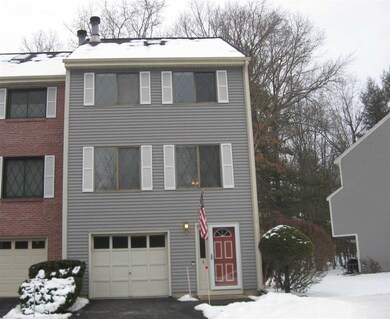 8 Plasic Rd, MerriMacK, NH 03054 - photo 2