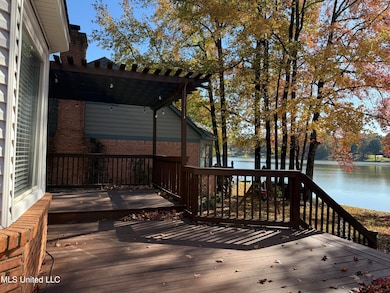 1327 Fox Chase Dr, Southaven, MS 38671 - photo 3