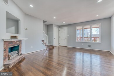 531 Grovethorn Rd, Middle River, MD 21220 - photo 7