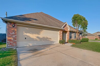 6301 Ozark Trail, Pearland, TX 77584 - photo 2