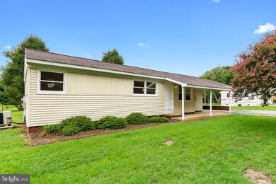 12522 Greengate Rd, Fredericksburg, VA 22407 - photo 2