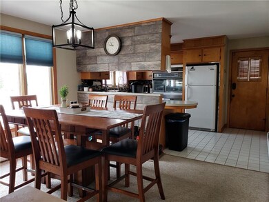 565 Admiral St unit R, Providence, RI 02908 - photo 6