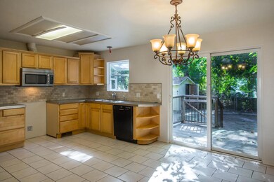 kitchen1