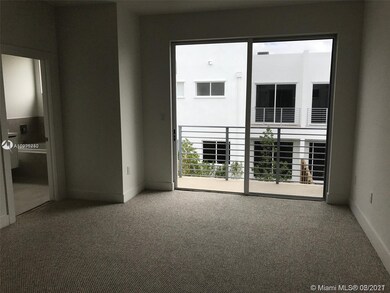 10260 NW 72nd St unit 10260, Doral, FL 33178 - photo 4