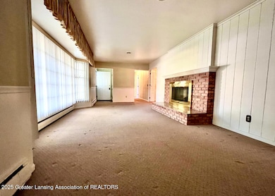 2505 Hanover Dr, Lansing, MI 48911 - photo 4