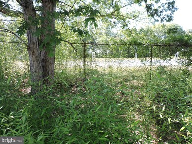 6000 Harland St, Lanham, MD 20706 - photo 2