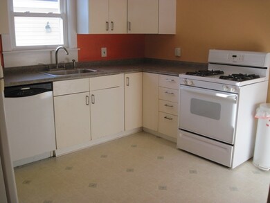 21 Crane Ave, Maynard, MA 01754 - photo 2