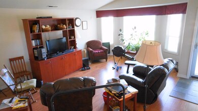 943 Pittview Ave, Central Point, OR 97502 - photo 7