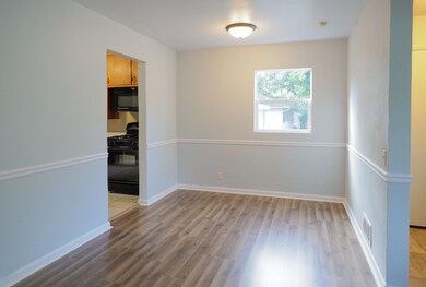 3010 Alpine St-107