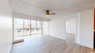 1710 Punahou St unit 305, Honolulu, HI 96822 - photo 2