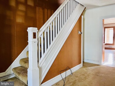 553 S 18th St, Reading, PA 19606 - photo 7