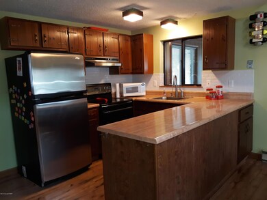 216 Robin Ct, Bushkill, PA 18324 - photo 6