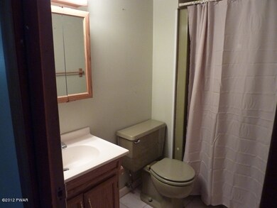 134 Eisenhower Dr, Dingmans Ferry, PA 18428 - photo 3