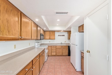 2329 N Recker Rd. #32 85215