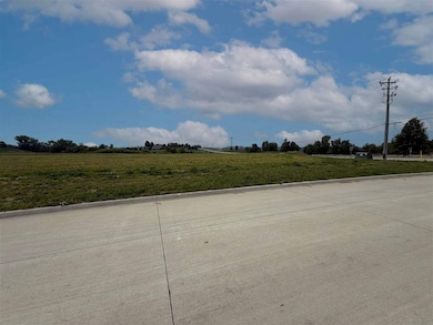 3351 Eagle View Ct, Marion, IA 52302 - photo 3