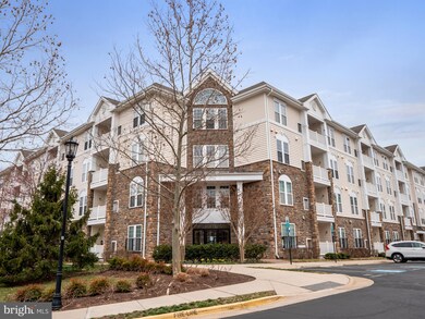 24701 Byrne Meadow Square unit 211, Aldie, VA 20105 - photo 3