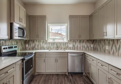 3245 Dixie Dr, Houston, TX 77021 - photo 4