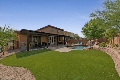 Large Yard adjacent from pool