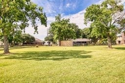 32115 Grove Park Dr, Waller, TX 77484 - photo 3