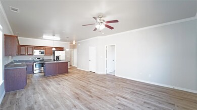 1137 Newcastle Dr, Weatherford, TX 76086 - photo 4