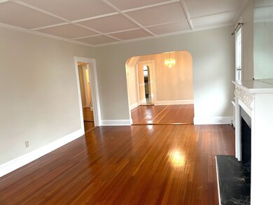 25 Bliss Rd unit 2, Newport, RI 02840 - photo 4