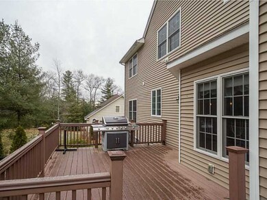 16 Sophia Ln, Greenville, RI 02828 - photo 4