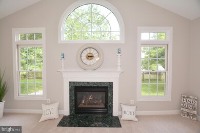 8896 Crosspointe Glen Way, Lorton, VA 22079 - photo 3