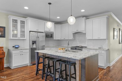 2612 Flora View Ct, Apex, NC 27502 - photo 5