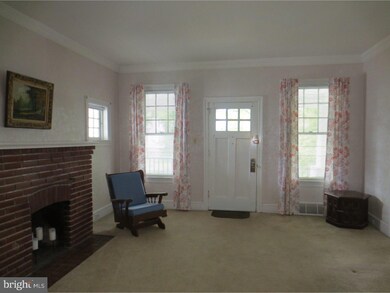 923 Park Ave, Collingswood, NJ 08108 - photo 5