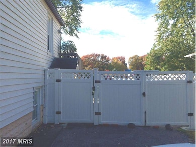 2500 Lodge Forest Dr, Sparrows Point, MD 21219 - photo 5