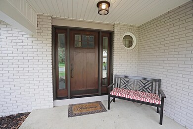 1945 Fraley Dr, Columbus, OH 43235 - photo 2