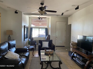Living Rm