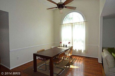 13518 Winding Trail Ct, Silver Spring, MD 20906 - photo 3