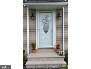 997 Maple Grove Rd, Mohnton, PA 19540 - photo 3