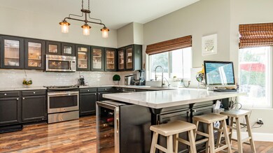 1866 E Oasis Dr, Tempe, AZ 85283 - photo 4