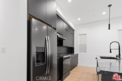 1525 S Carmelina Ave, Los Angeles, CA 90025 - photo 3