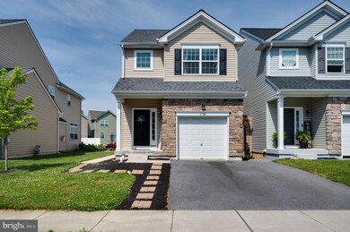 2154 Huntington Ln, Easton, PA 18040 - photo 2