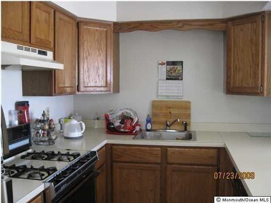 42 Hamilton Ave unit 18, Seaside Heights, NJ 08751 - photo 2