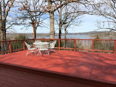 Huge Deck