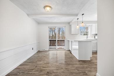 46 Pawtucket Blvd unit 37, Tyngsboro, MA 01879 - photo 2