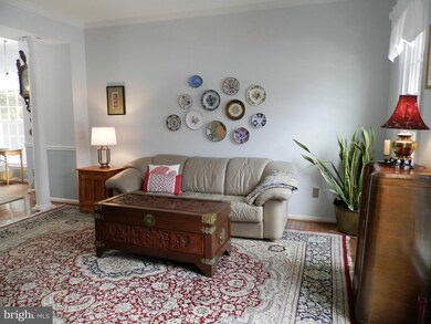 15410 Cedarhurst Ct, Centreville, VA 20120 - photo 4